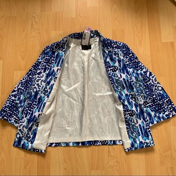 New Blue & White Printed Investments Blazer Size 6 - Picture 3 of 8